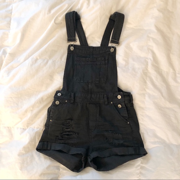 H&M Other - H&M Black Denim Overall Shorts